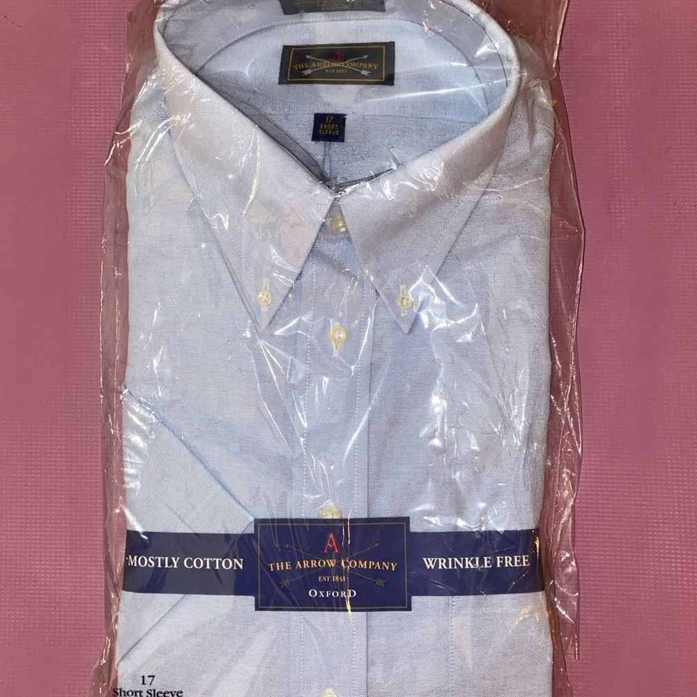 The Arrow Company Wrinkle Free Oxford Short Sleeve